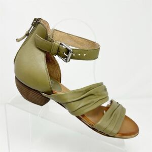 Miz Mooz Green Leather Back Zipper Heeled Sandals Size 39 (US 8.5-9) Open Toe